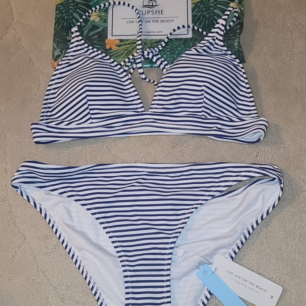 Cupshe swimsuit